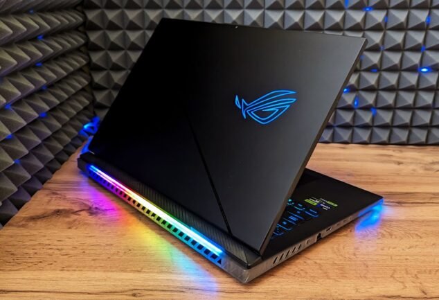 ASUS ROG Strix Scar 18